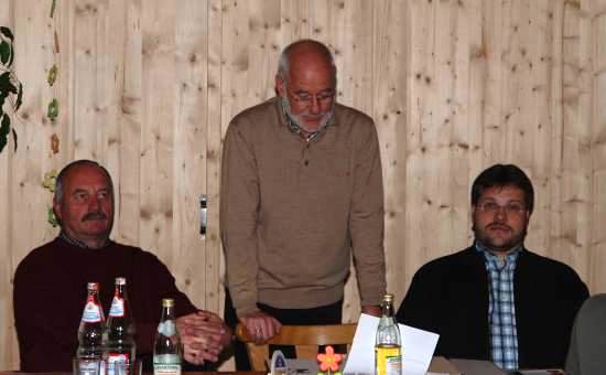 Kreisrat Walter Macher, Fraktionsvorsitzender Gottlob Kolb, Ortsvereinsvorsitzender Wolfgang Lutz